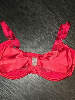 Victoria's Secret Red Satin Underwire Bra with Rhinestone Bow Accent